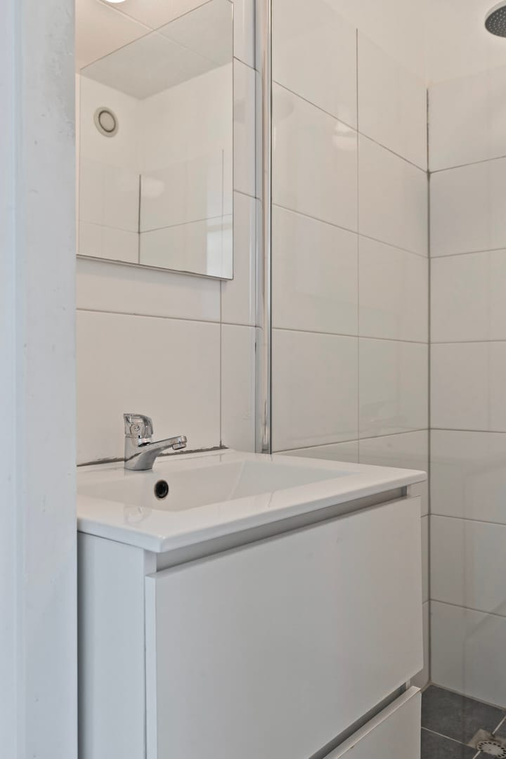 Photo 22 of Staalstraat 140