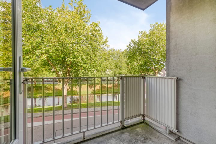 Photo 26 of Staalstraat 140