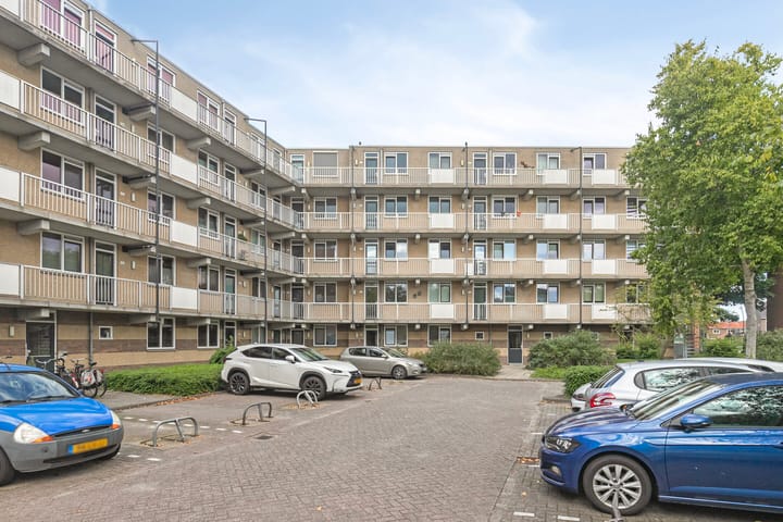 Photo 33 of Staalstraat 140