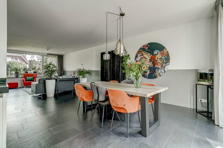 Photo 10 of H.W. van Heelstraat 1-B