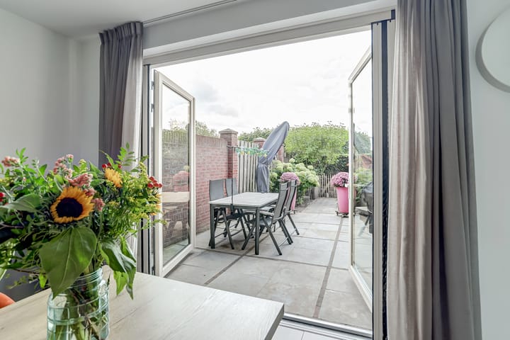 Photo 11 of H.W. van Heelstraat 1-B