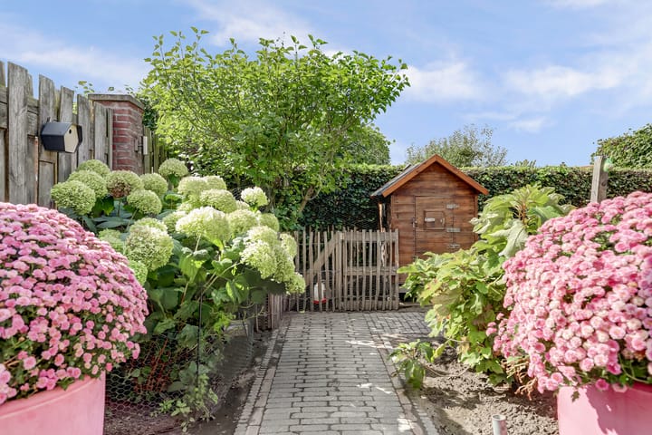 Photo 38 of H.W. van Heelstraat 1-B