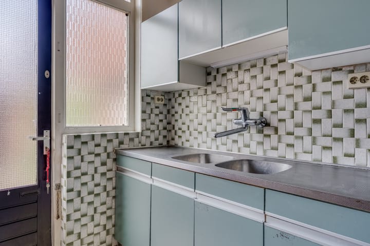 Photo 14 of Van den Broekelaan 3