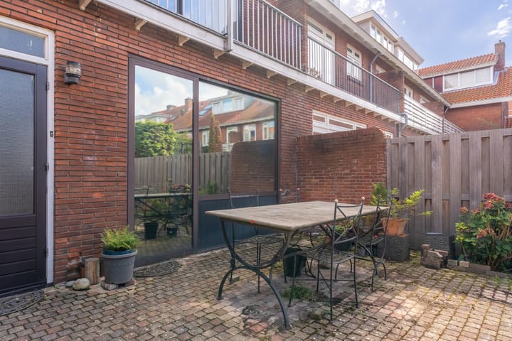 Photo 17 of Van den Broekelaan 3