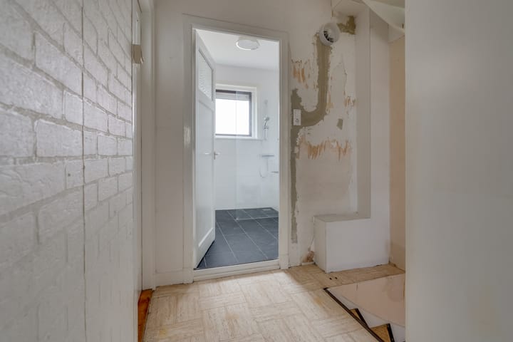 Photo 26 of Van den Broekelaan 3