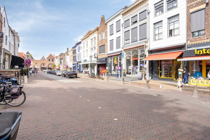 Photo 39 of Gamerschestraat 28