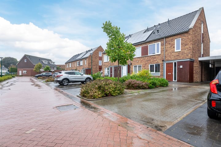 Photo 25 of De Hoef 13