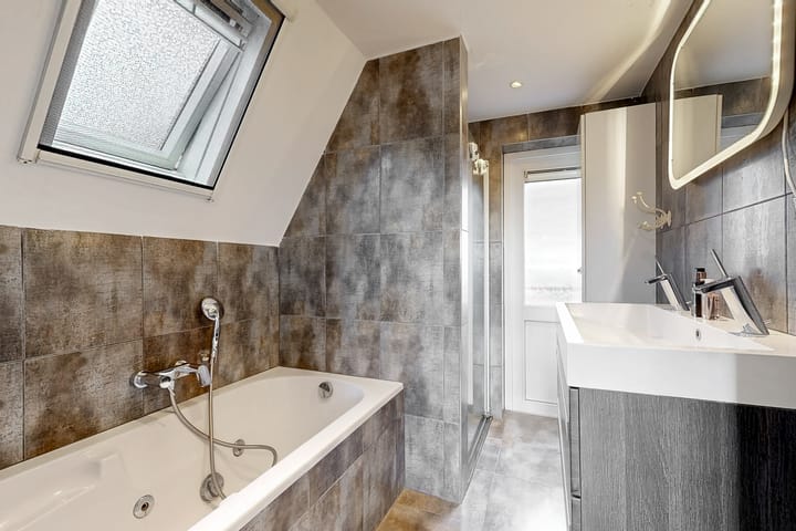 Photo 23 of Kennemerstraatweg 413