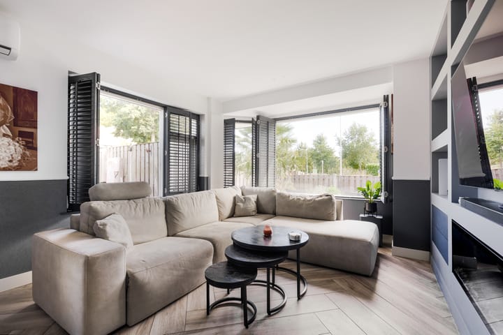 Photo 8 of IJweg 143