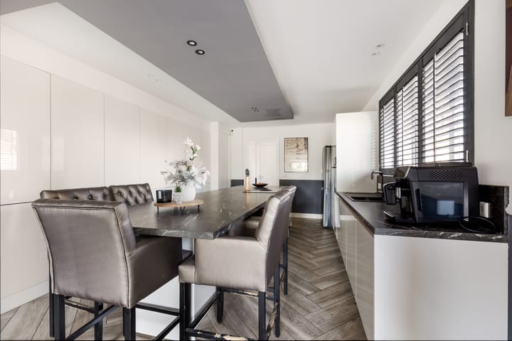 Photo 12 of IJweg 143