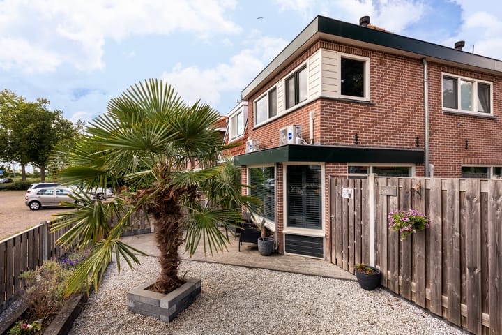 Photo 30 of IJweg 143