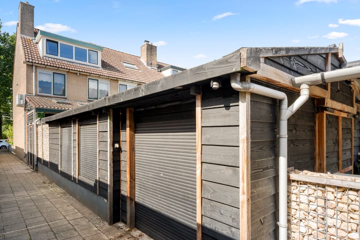 Photo 11 of Achterstraat 30