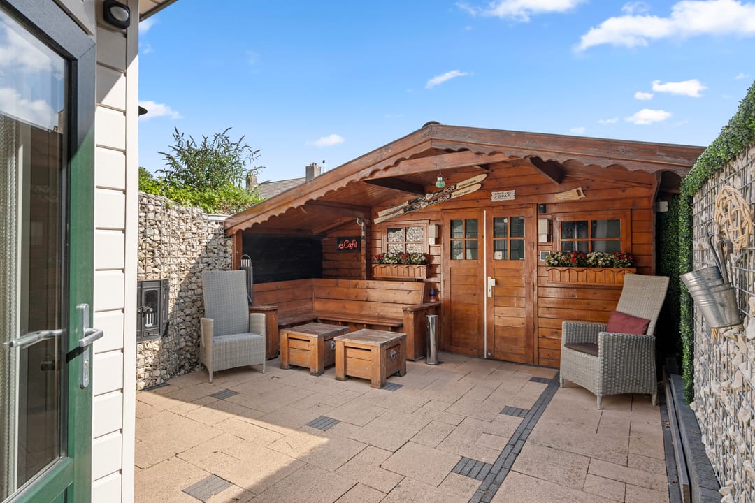 Photo 16 of Achterstraat 30