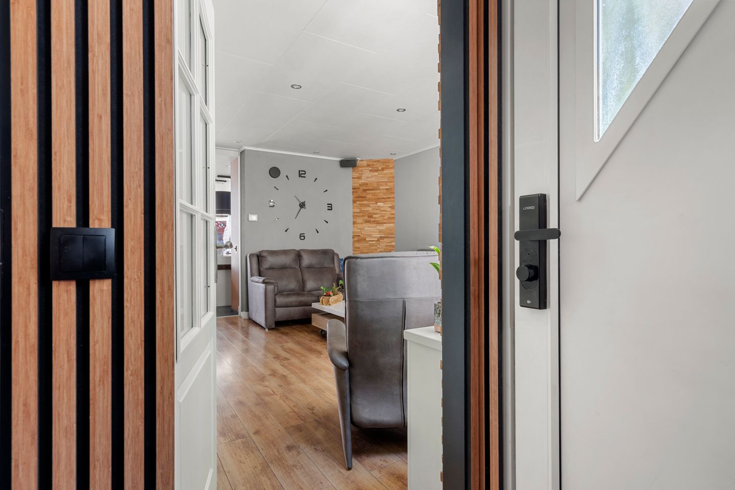 Photo 19 of Achterstraat 30