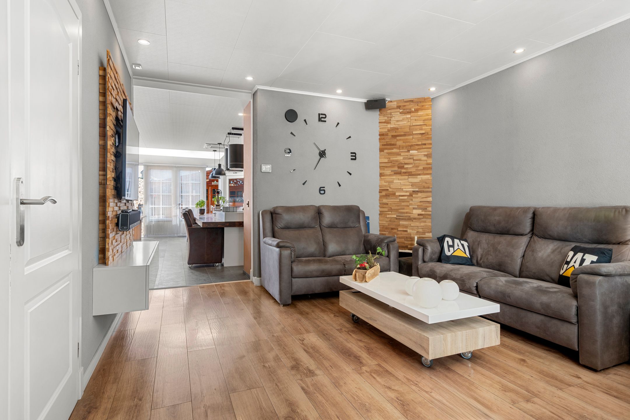 Photo 21 of Achterstraat 30