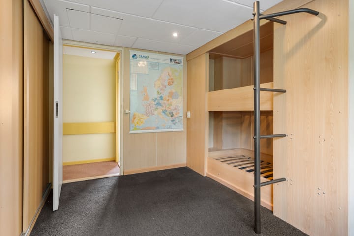 Photo 39 of Achterstraat 30