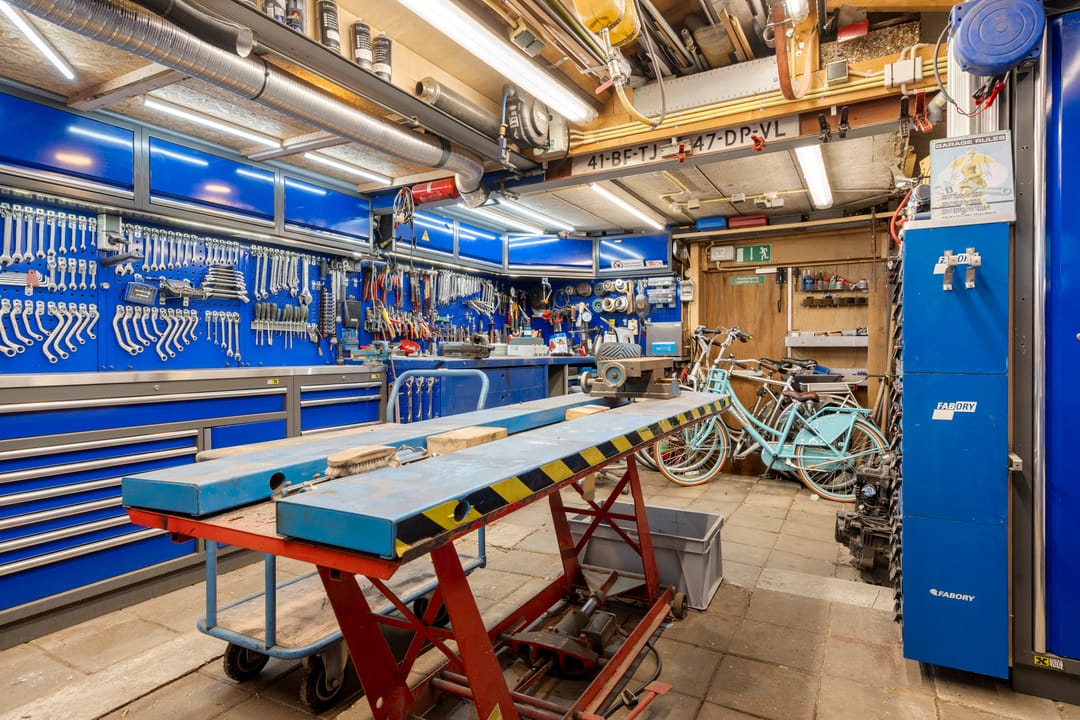 Photo 43 of Achterstraat 30