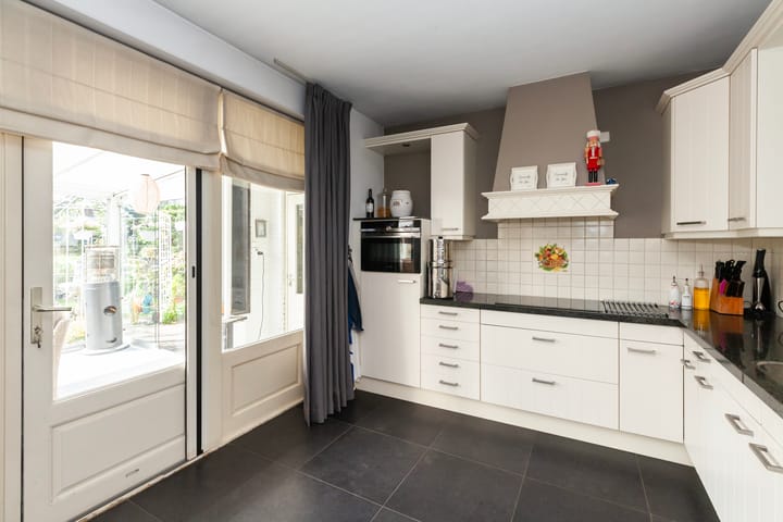 Foto 12 van Prinses Margrietlaan 12