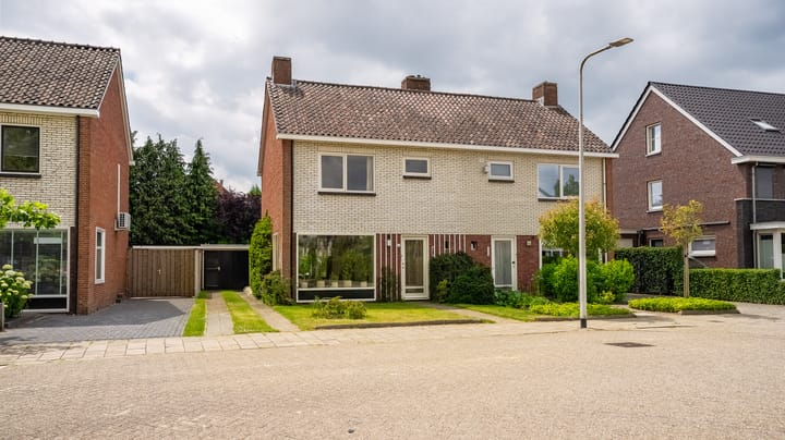 Foto 2 van Reeststraat 3