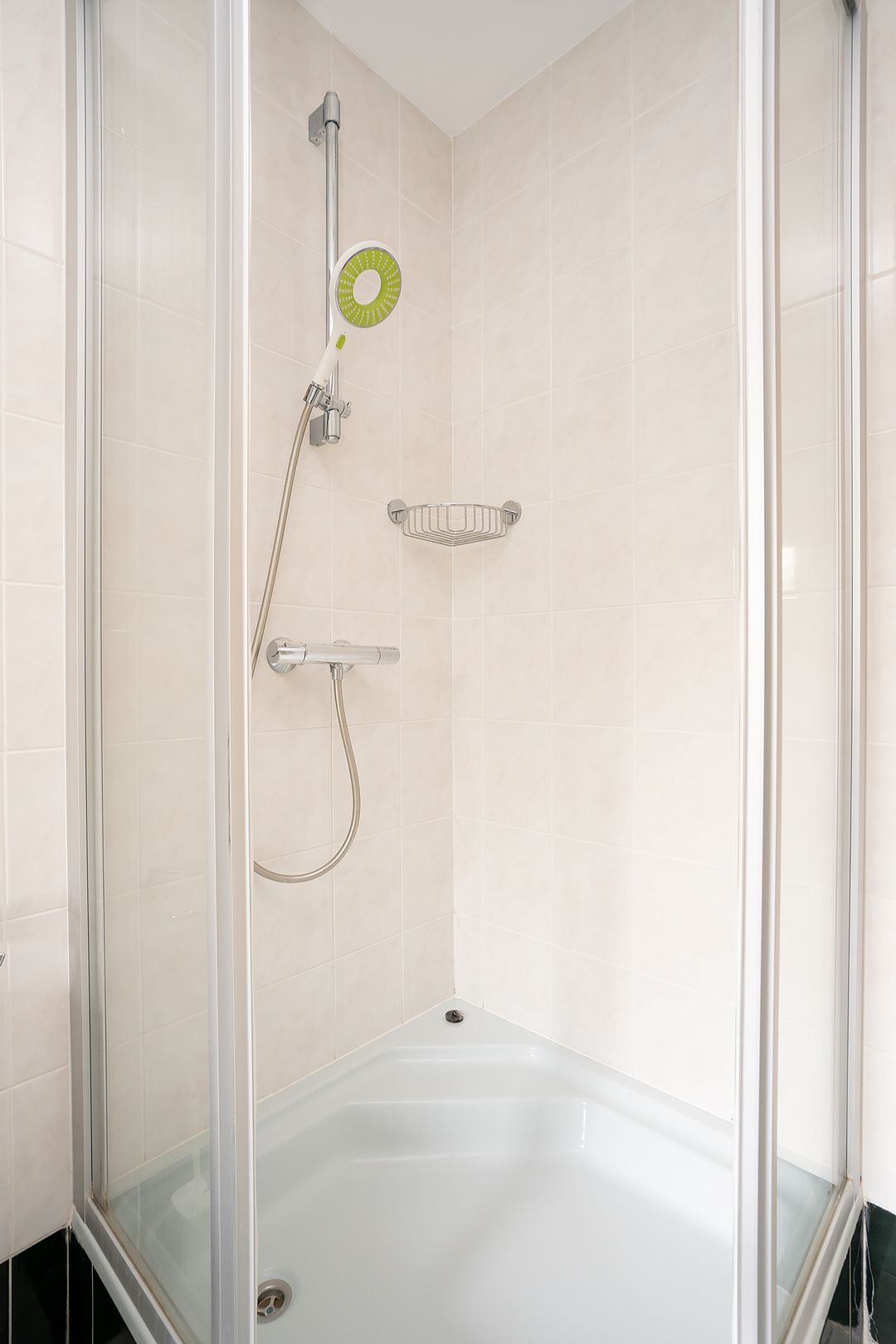 Photo 53 of Waldeck Pyrmontlaan 6