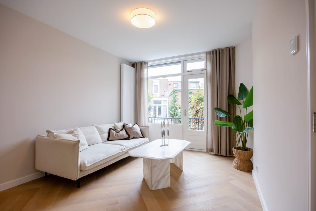 Foto 11 van van Nispenstraat 234