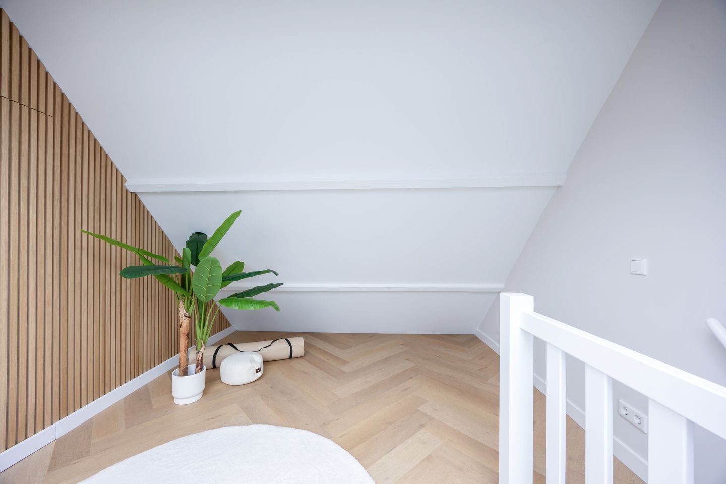 Foto 35 van van Nispenstraat 234