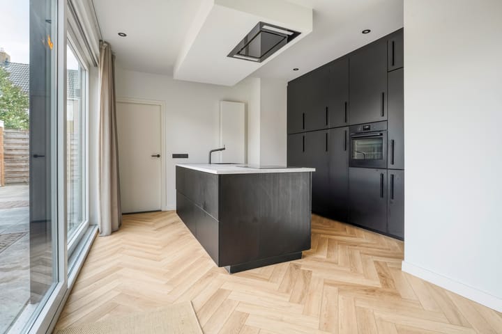 Foto 12 van Wentholtstraat 60