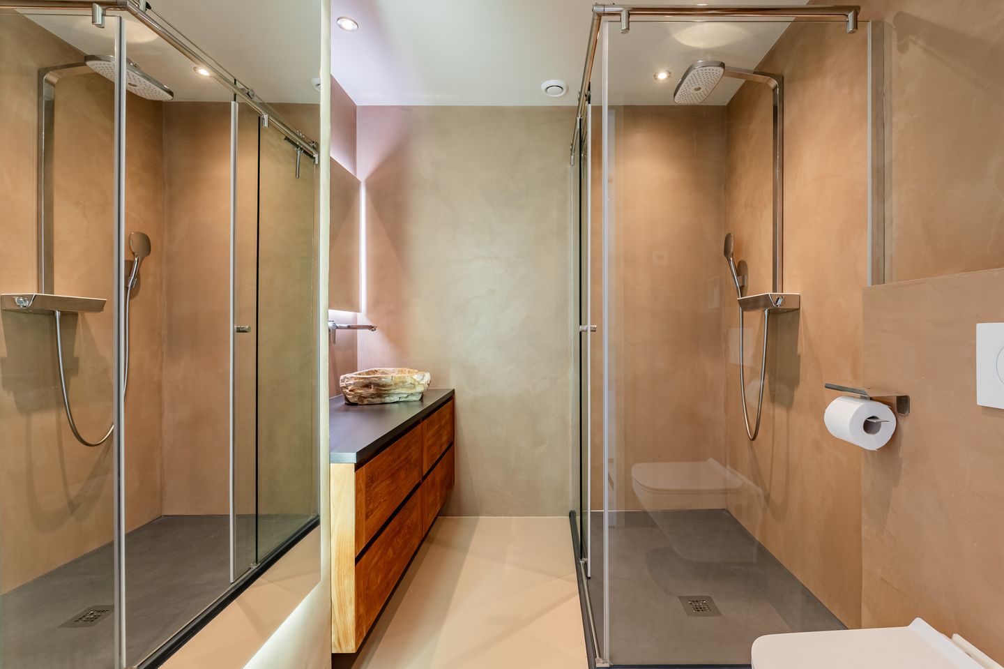 Foto 34 van Bart van der Leckhof 138