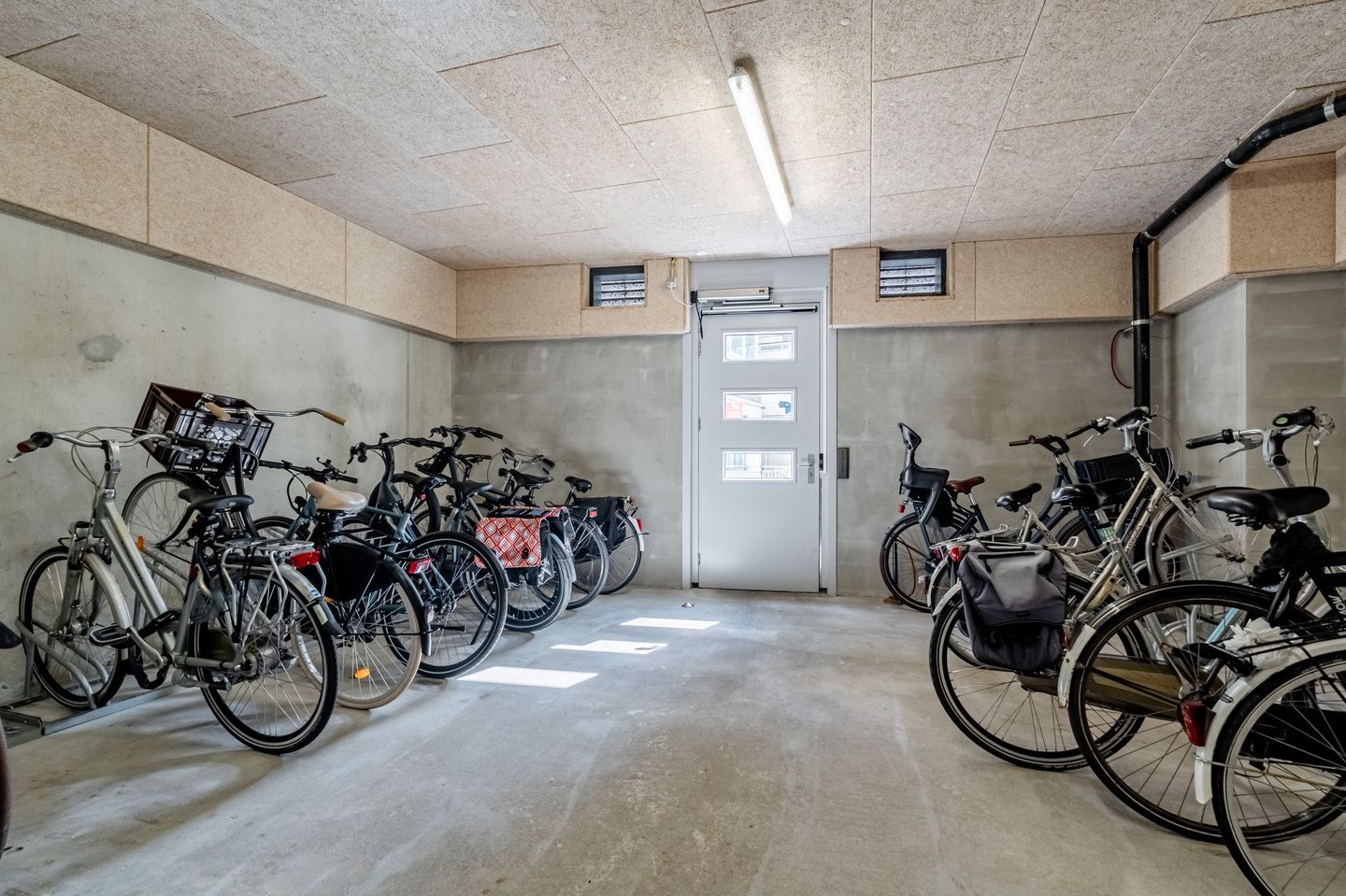 Foto 40 van Bart van der Leckhof 138