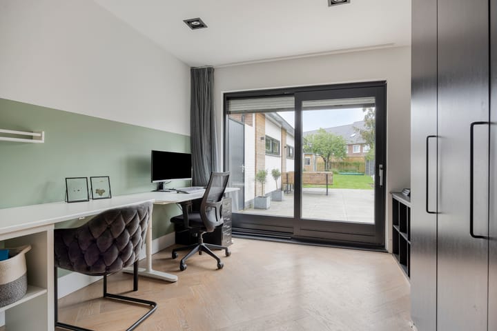 Photo 13 of Schoutenstraat 11