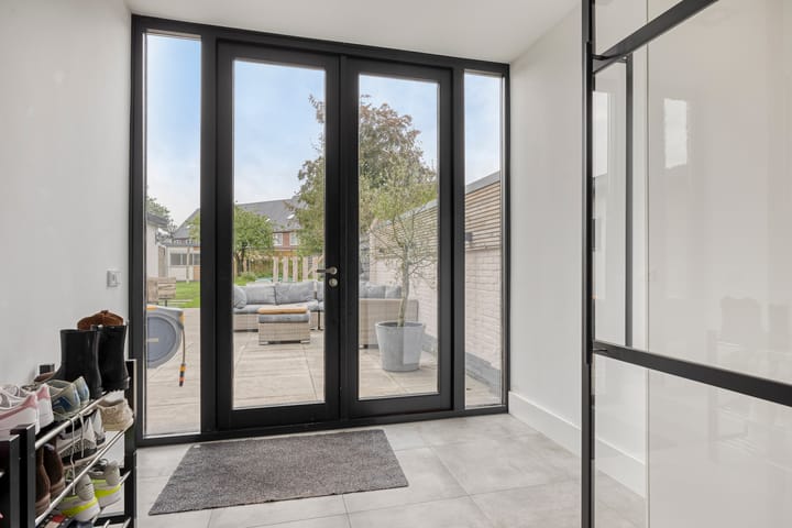 Photo 18 of Schoutenstraat 11