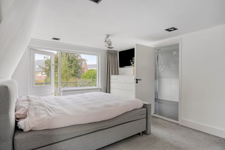 Photo 21 of Schoutenstraat 11