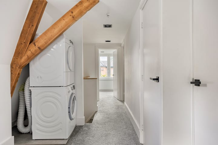 Photo 24 of Schoutenstraat 11