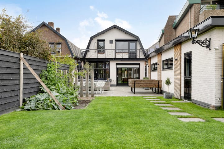 Photo 33 of Schoutenstraat 11