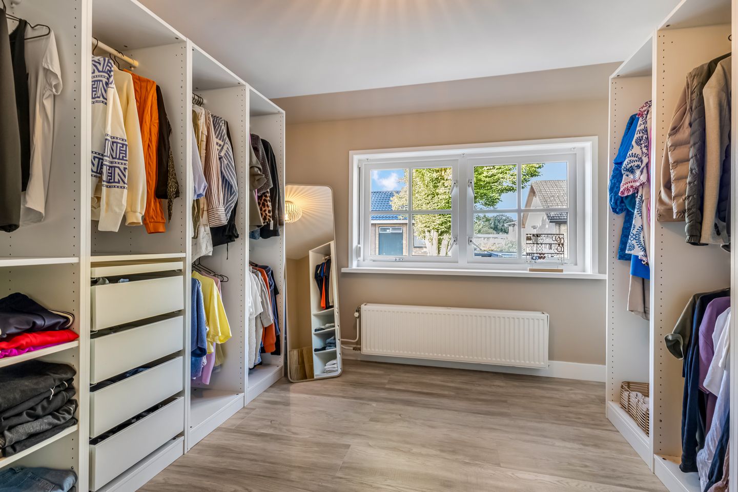 Photo 29 of Dorpsstraat 144