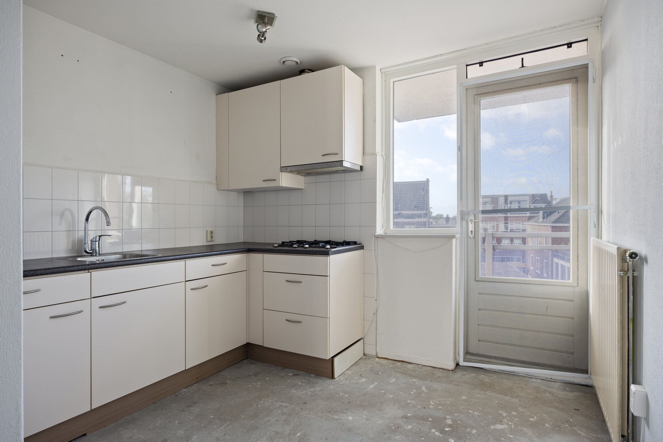 Photo 12 of Ir J.P. van Muijlwijkstraat 270