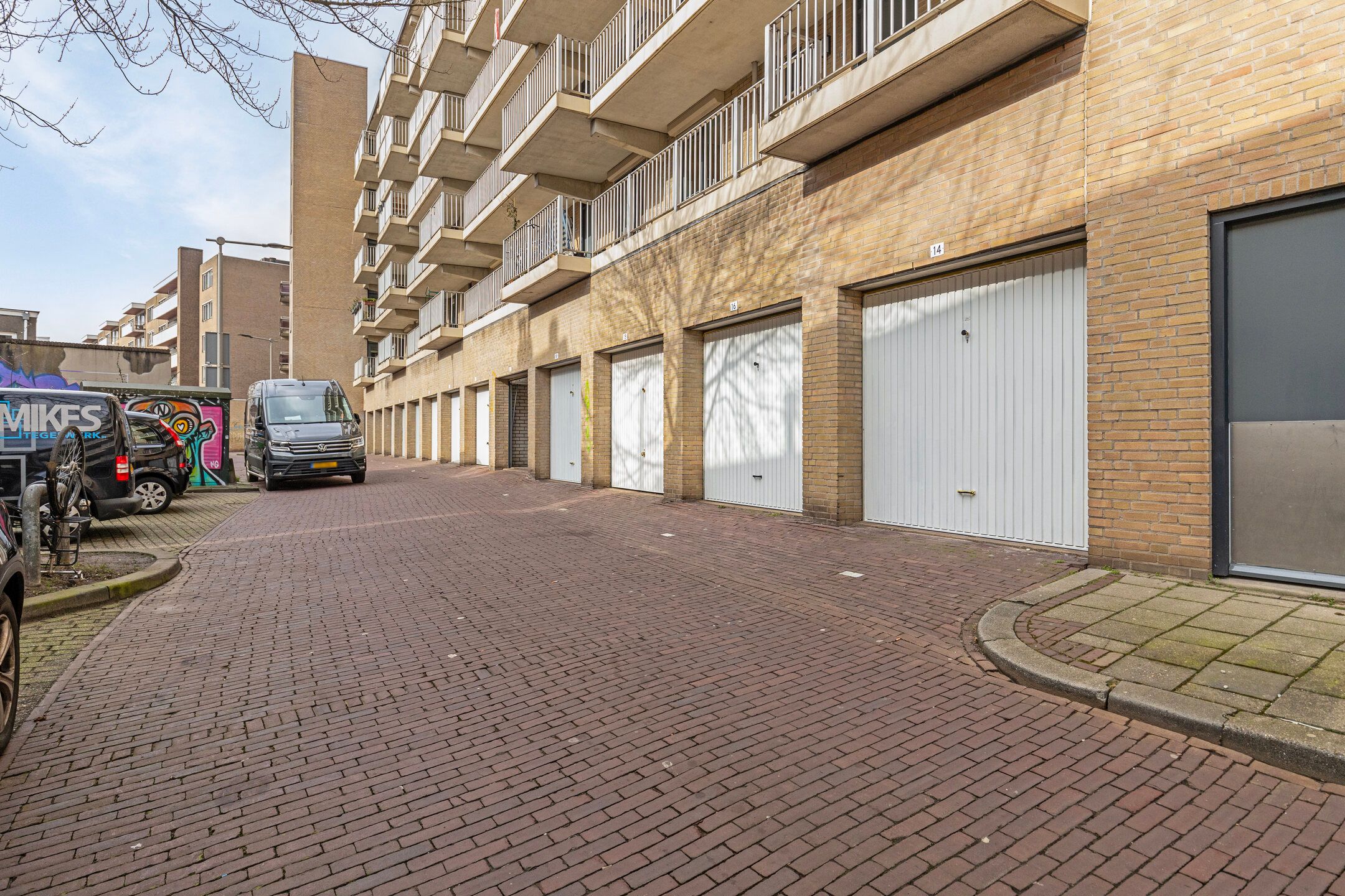 Photo 21 of Ir J.P. van Muijlwijkstraat 270