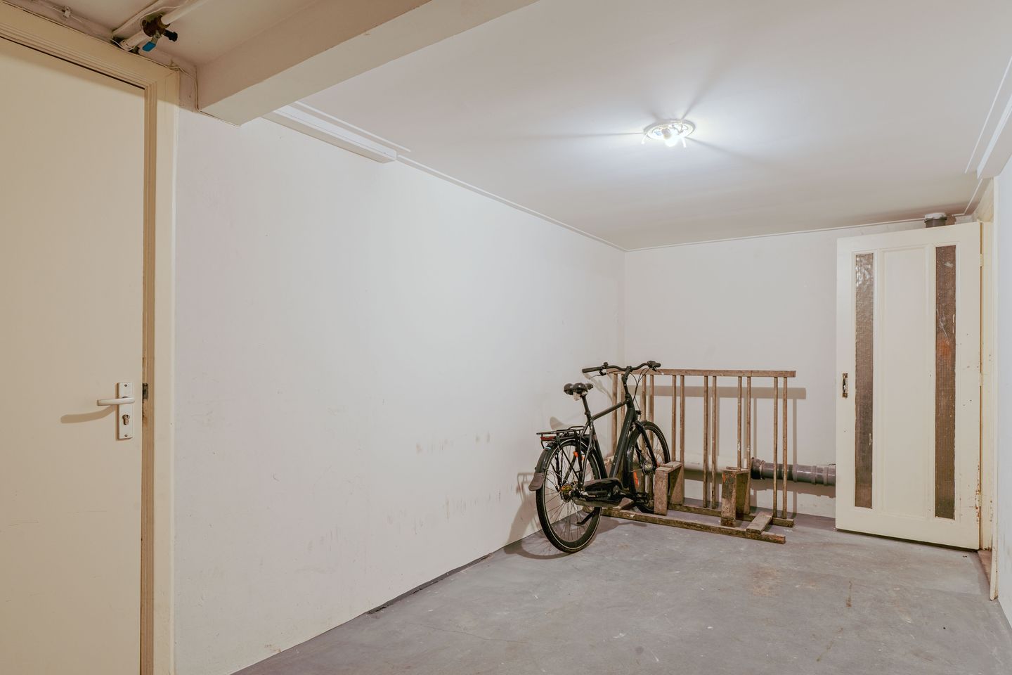 Photo 25 of Roompotstraat 11-1