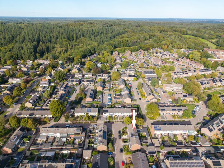 Foto 2 van Burg W E v Weedelaan 7