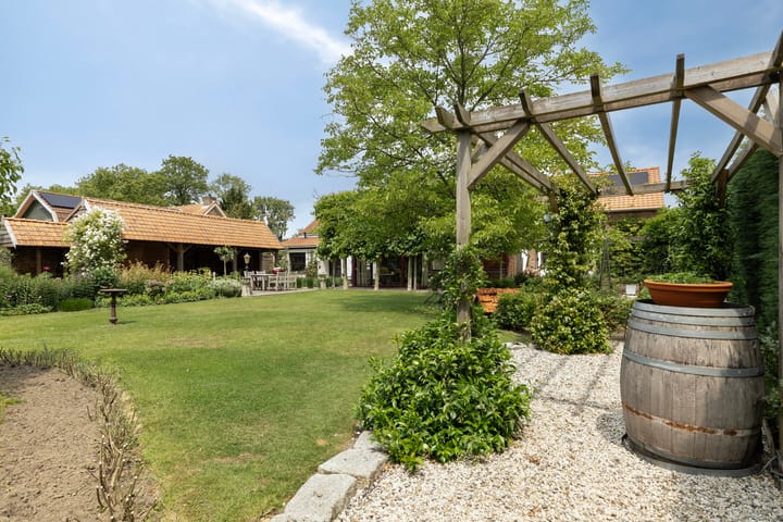 Photo 36 of Zandstraat 159