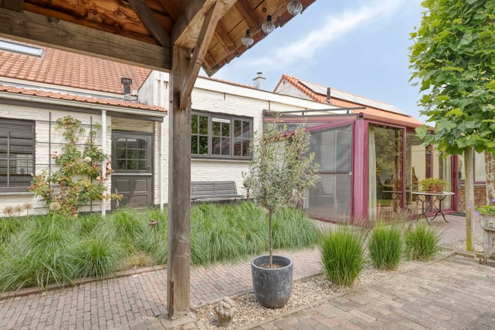 Photo 39 of Zandstraat 159