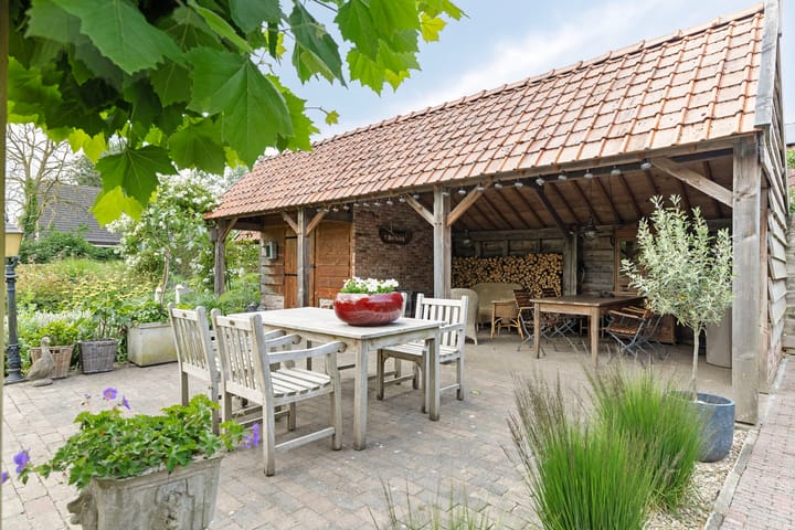 Photo 42 of Zandstraat 159