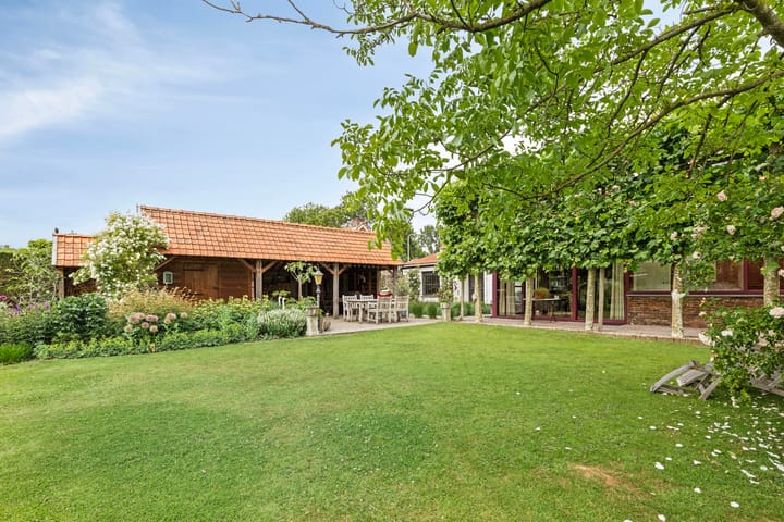 Photo 46 of Zandstraat 159