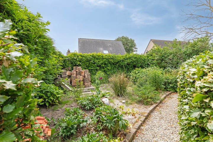 Photo 49 of Zandstraat 159