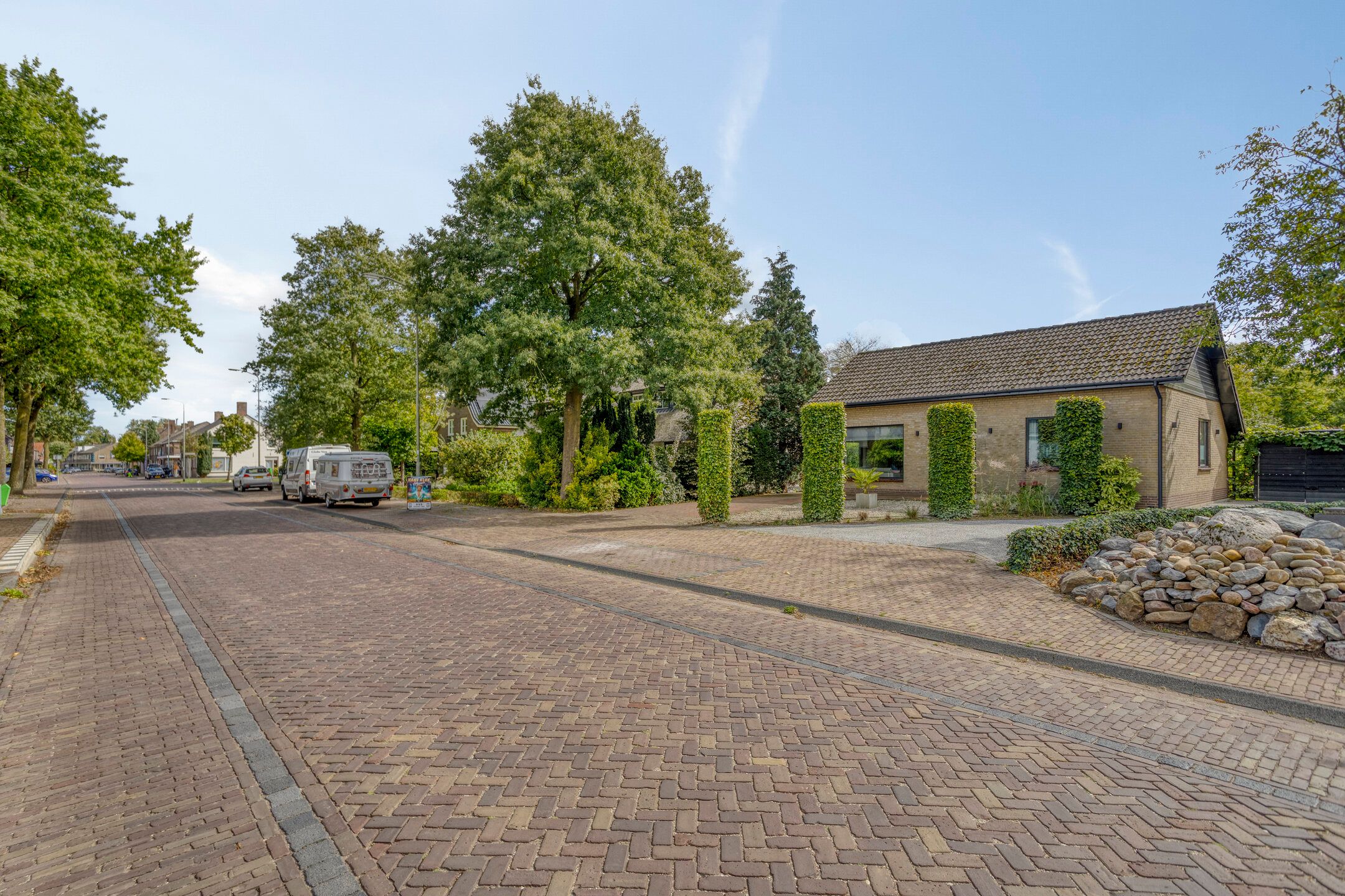 Photo 39 of Rogstraat 37