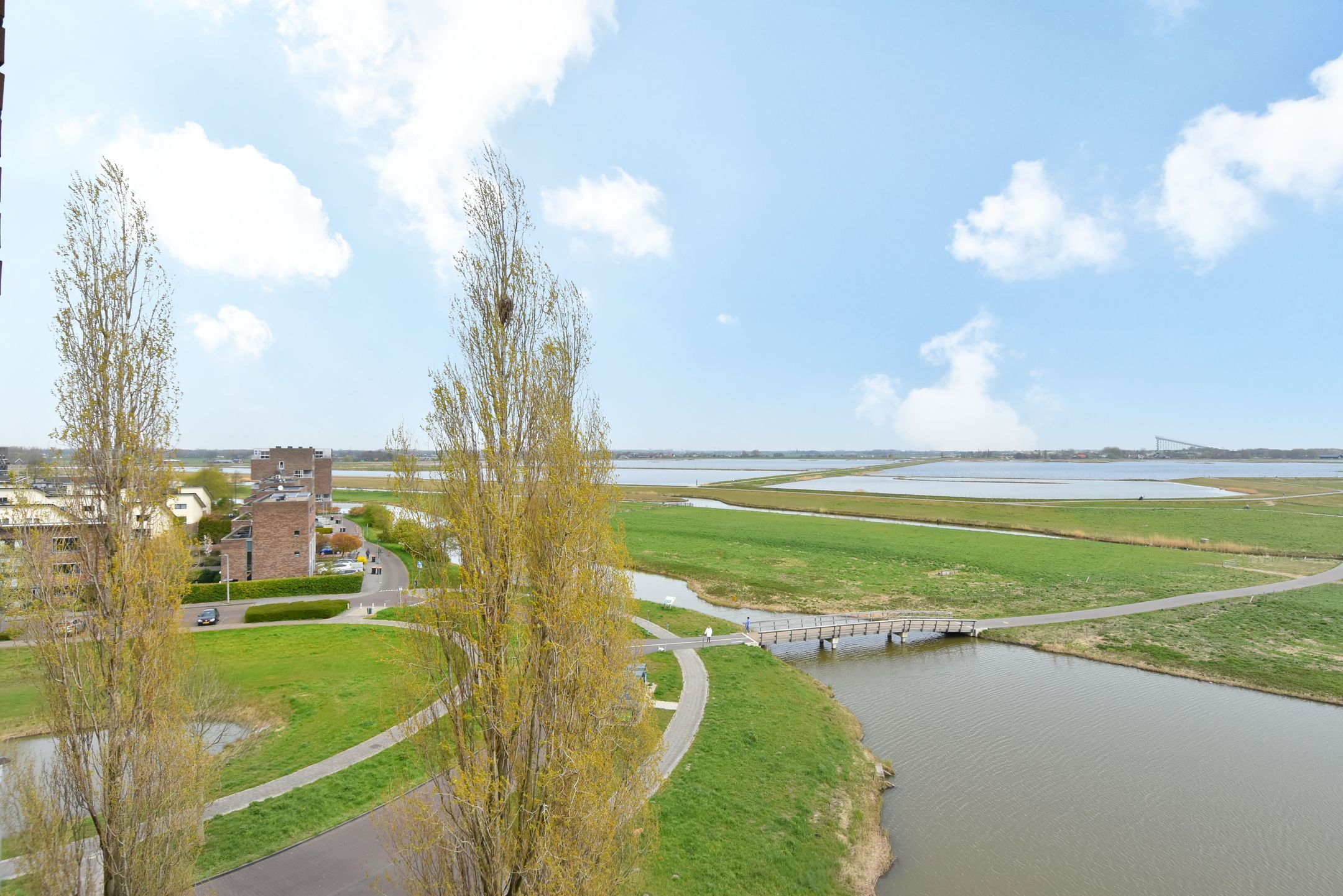 Photo 30 of Waterleliekade 1