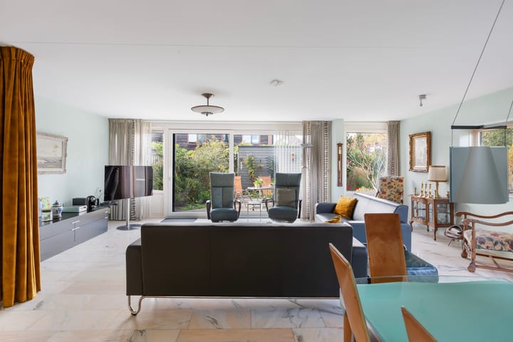 Foto 12 van Tooroplaan 61