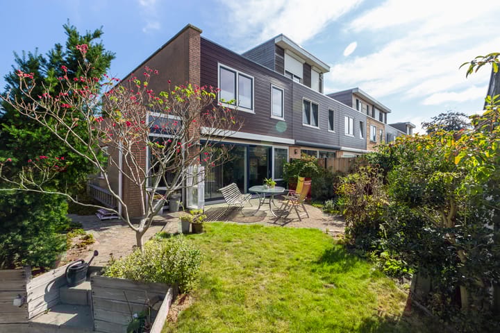 Foto 25 van Tooroplaan 61