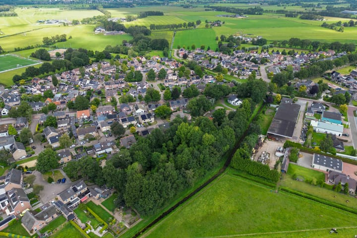 Photo 5 of Hellendoornseweg 36