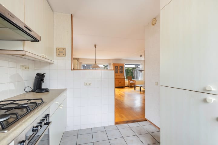 Foto 11 van Korenbloem 1-B